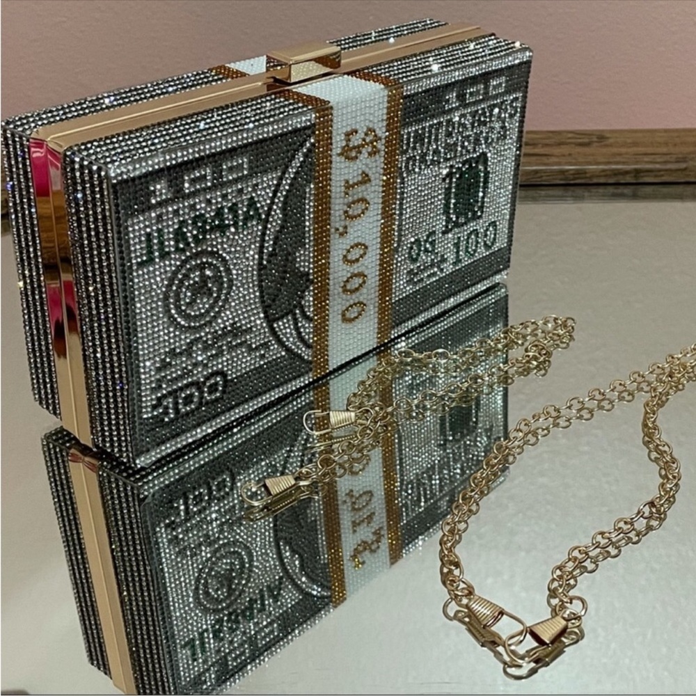 Money clutch bag have several bags